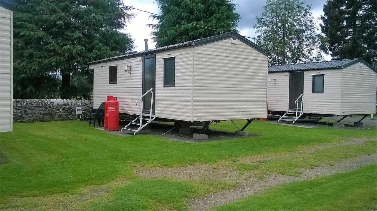 West Lodge Caravan Park Comrie Exterior photo