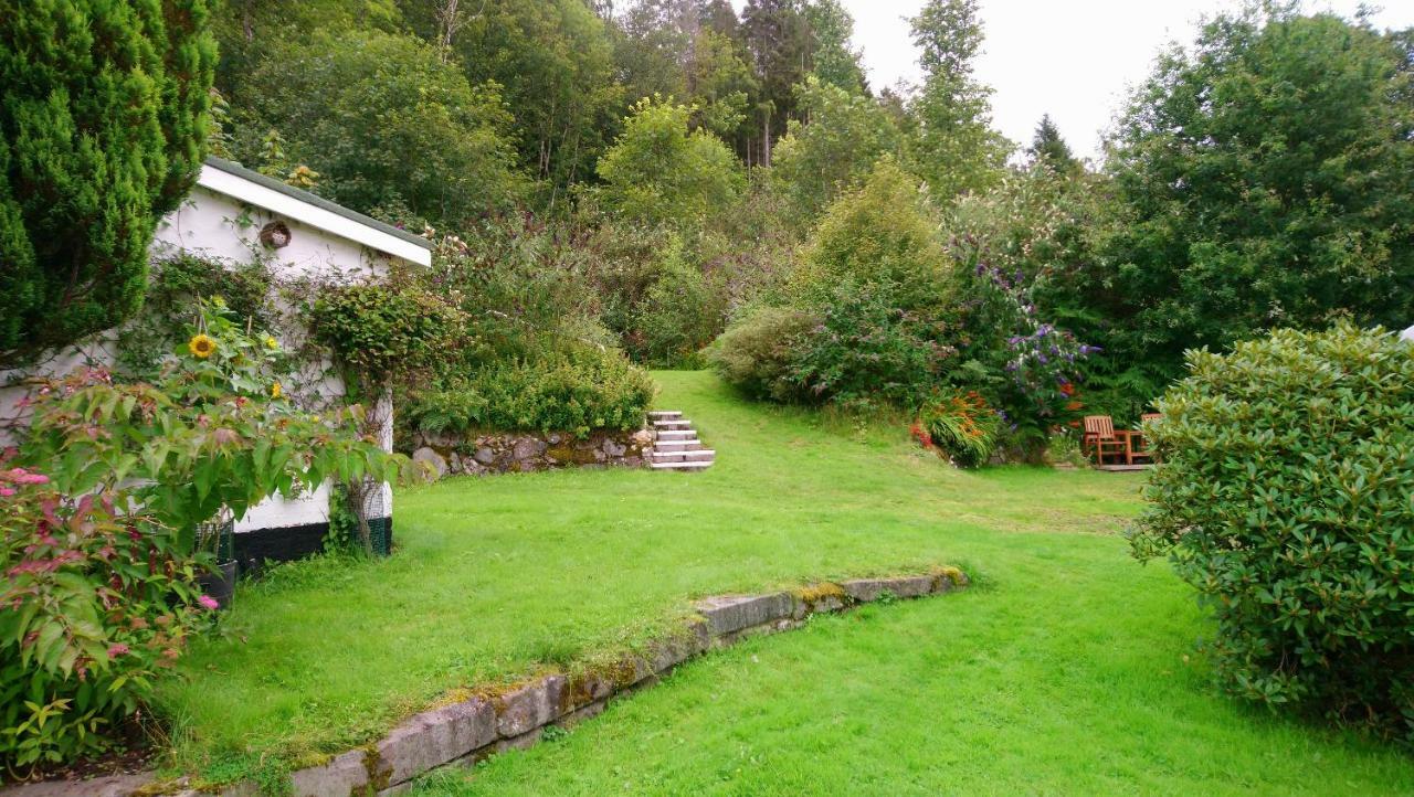 West Lodge Caravan Park Comrie Exterior photo